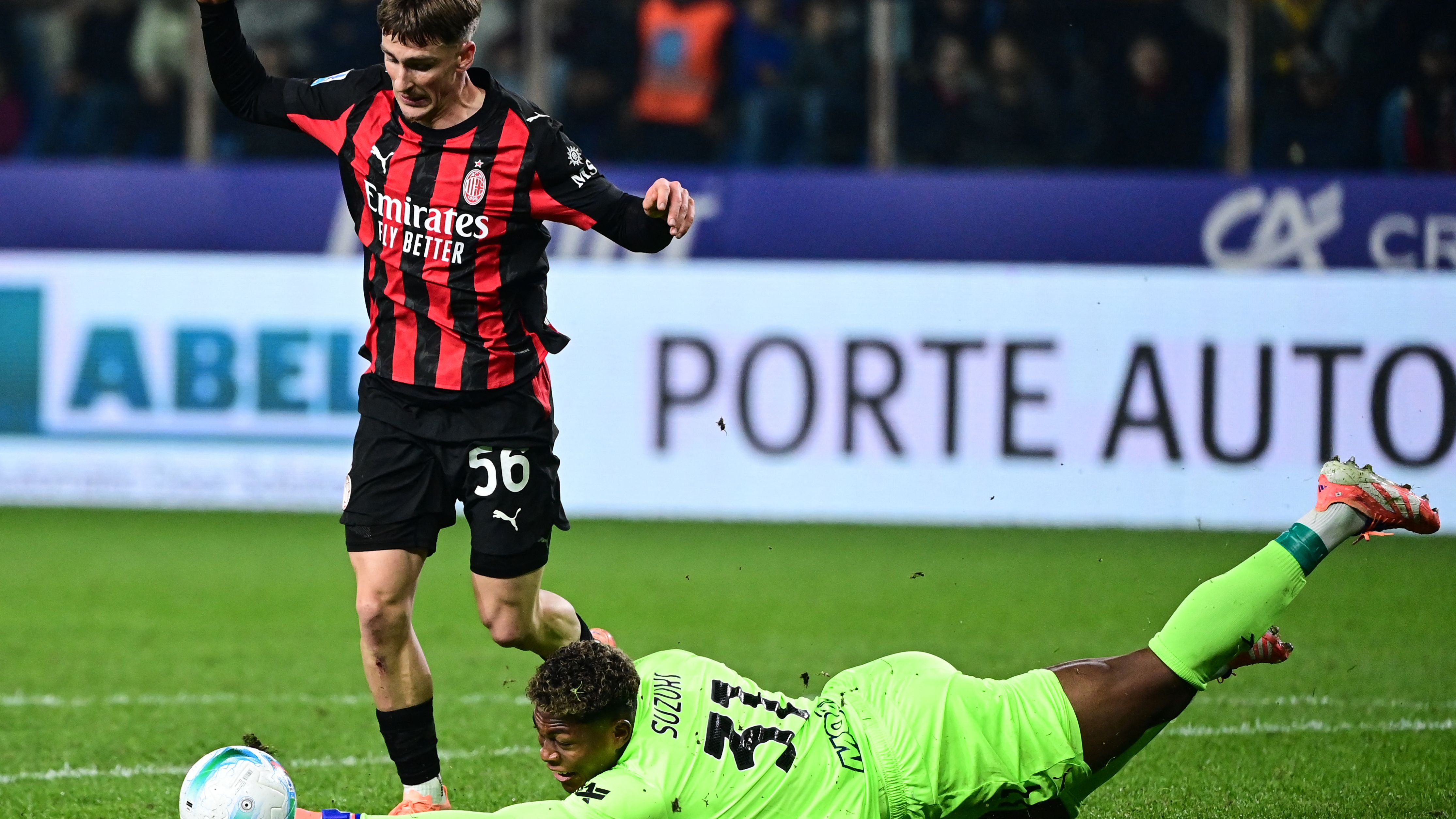 Milan, Suzuki non convince nell'esame generale: il portiere giapponese è uno dei candidati per il post Maignan