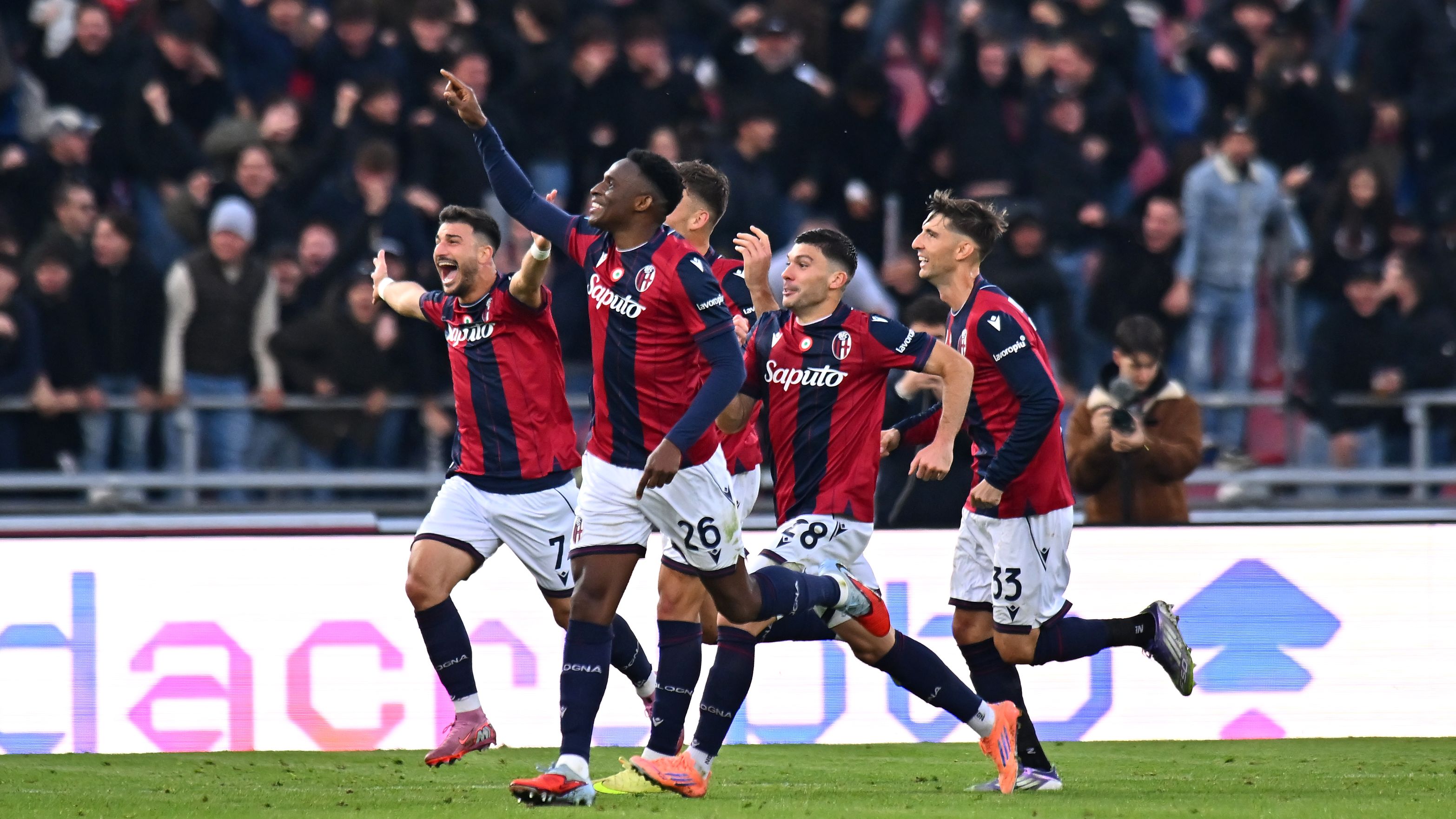 Colpo del Bologna al Dall'Ara: i rossoblù stendono il Napoli di Conte con un secco 2-0