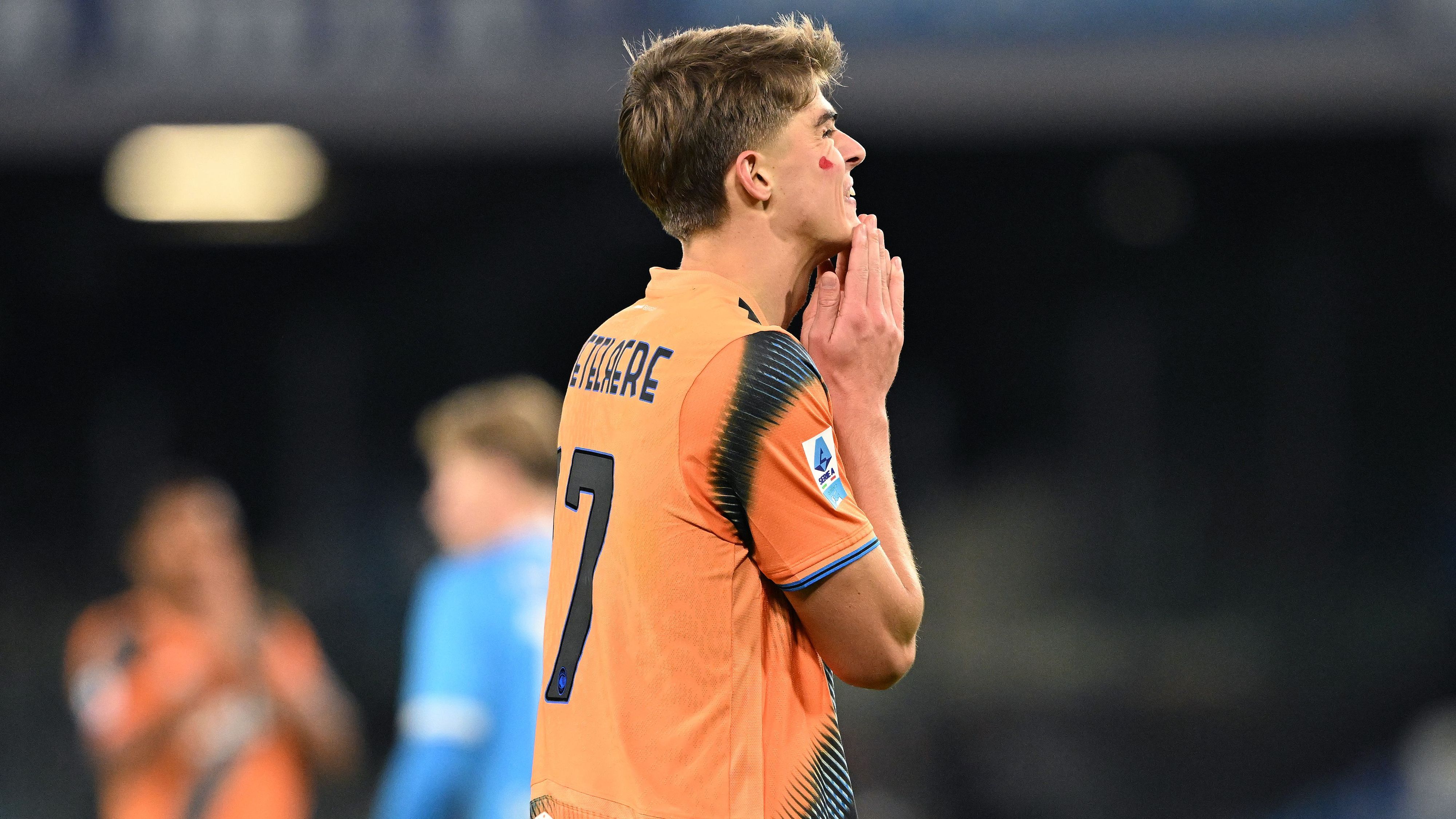 Atalanta, c'è lesione per De Ketelaere: stop lungo, cosa si è fatto e quando torna