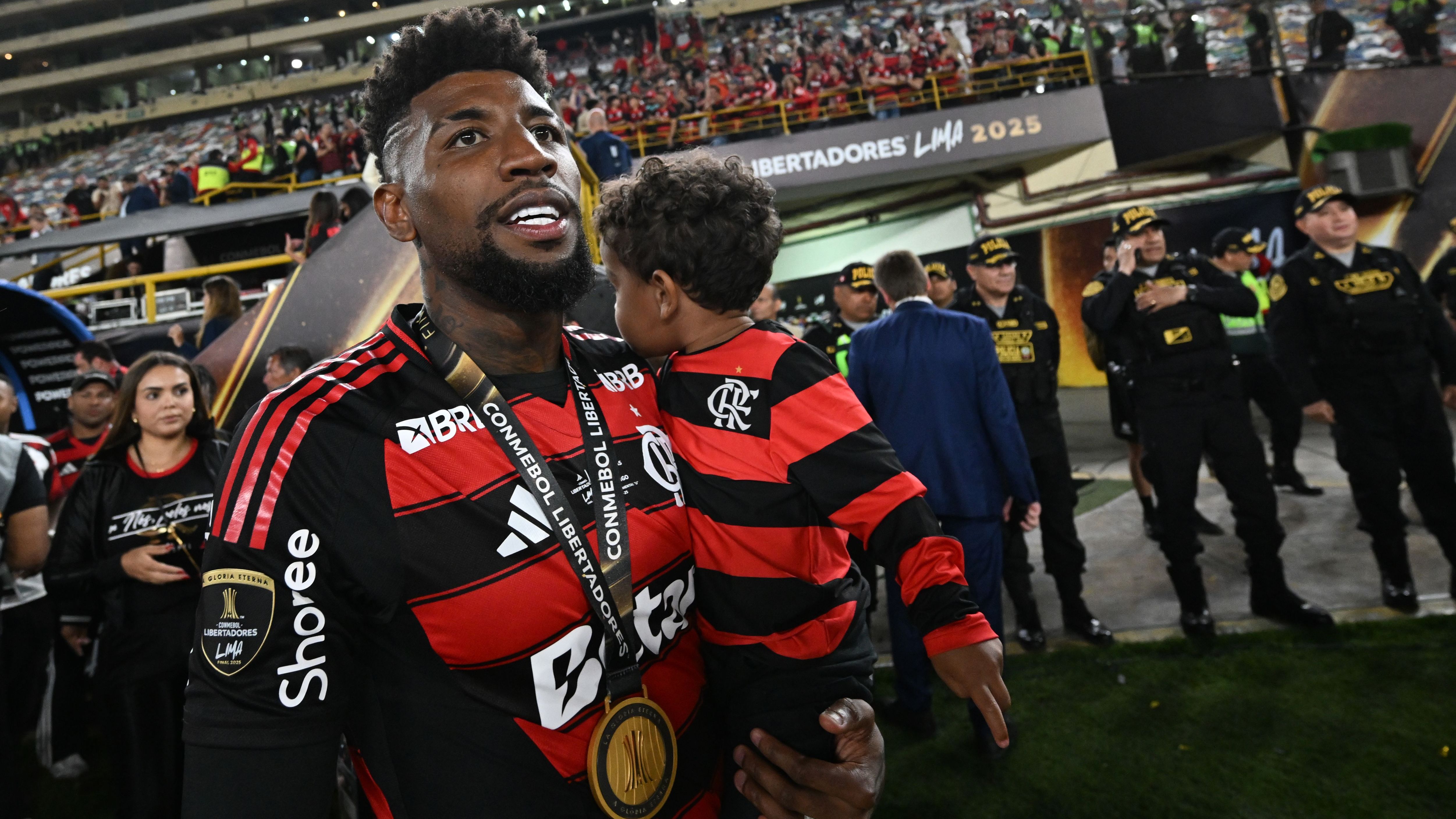 Dal Brasile: Fiorentina su Emerson Royal, la posizione del Flamengo e dell'ex Milan