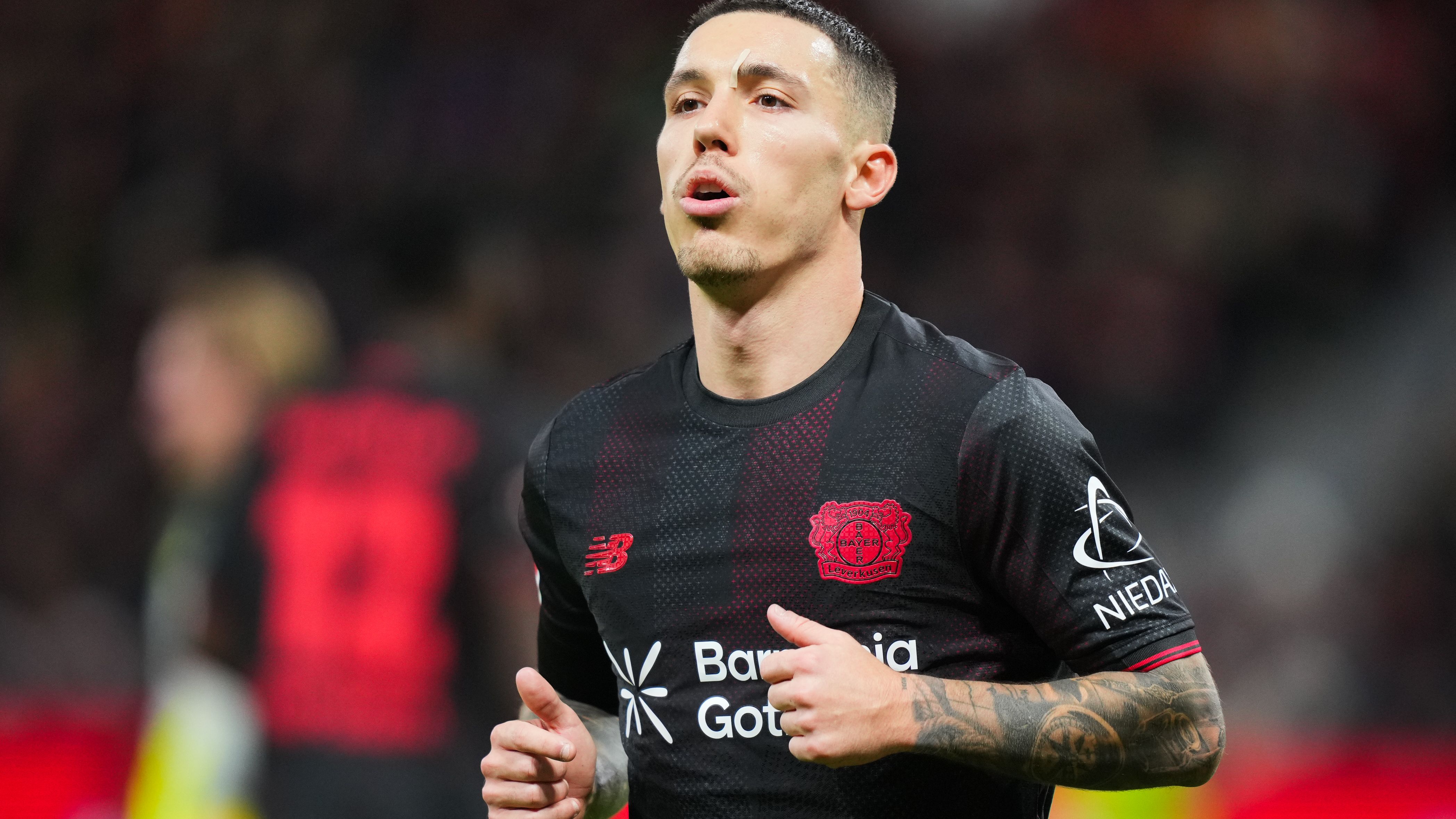 Milan su Grimaldo, c'è la cifra chiesta dal Bayer Leverkusen e la priorità del giocatore