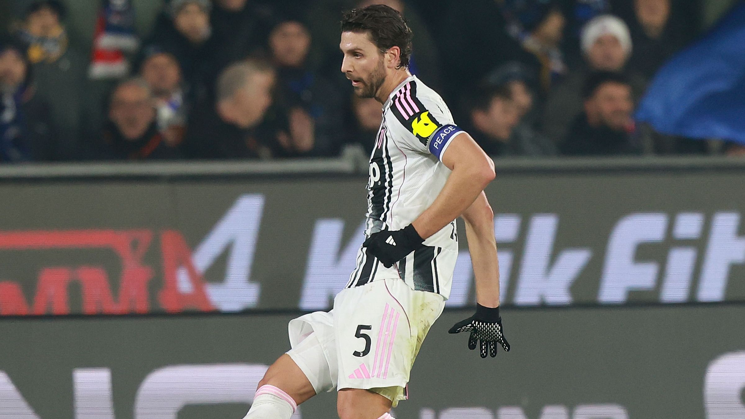 Pisa-Juventus, Locatelli sostituito chiede spiegazioni. Spalletti: "Vai, vai"