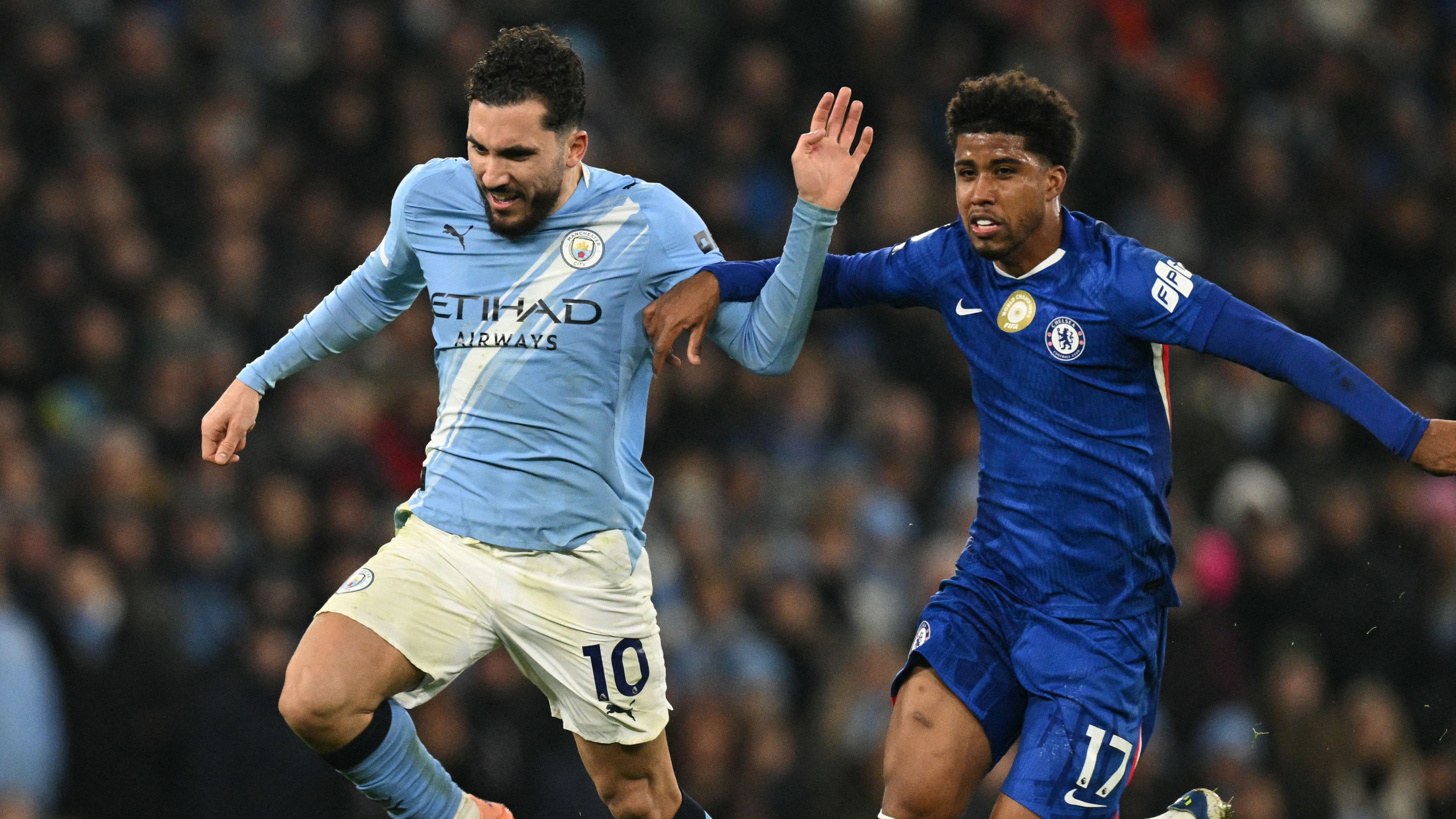 Il Manchester United e il Chelsea hanno raggiunto un accordo da 50 milioni di sterline per la stella brasiliana Andrey Santos