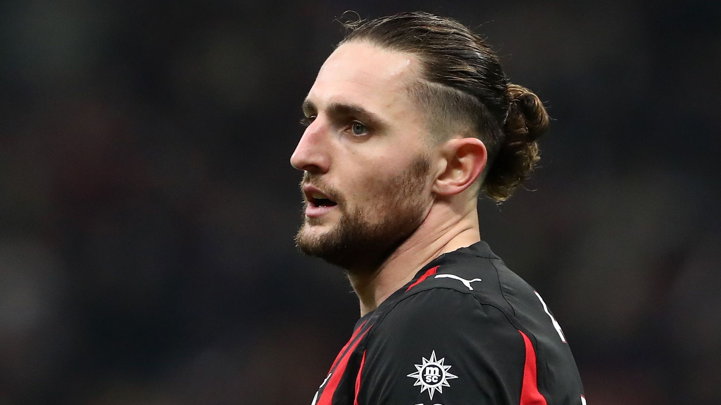 Milan, Rabiot non si è allenato con la Francia. Deschamps: "Colpo al ginocchio"