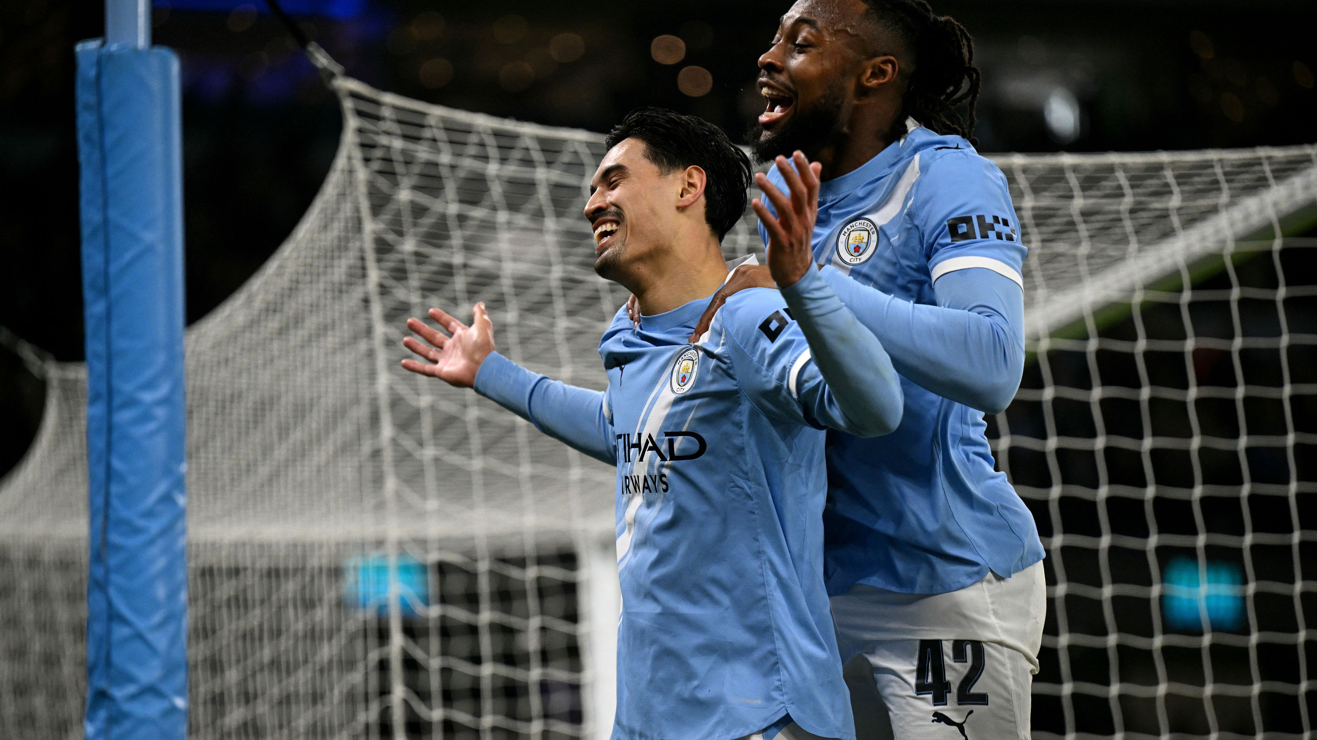 Coppa di Lega inglese, il Manchester City batte 3-1 il Newcastle: Guardiola in finale contro l'Arsenal