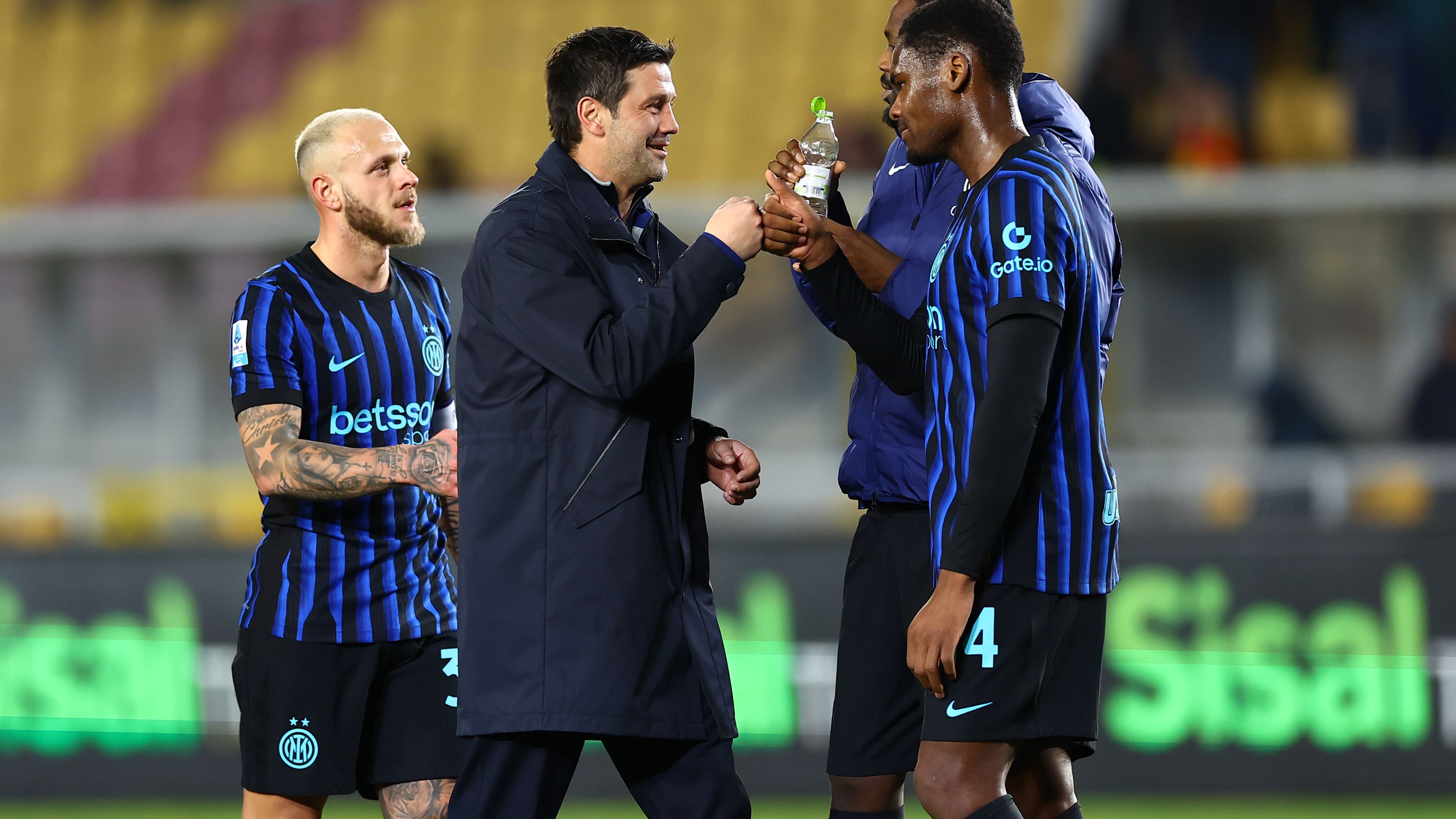 Inter, Chivu: "Entro due giorni Dumfries e Calhanoglu a disposizione. Dimarco meglio di me e Kolarov? Di me di sicuro"