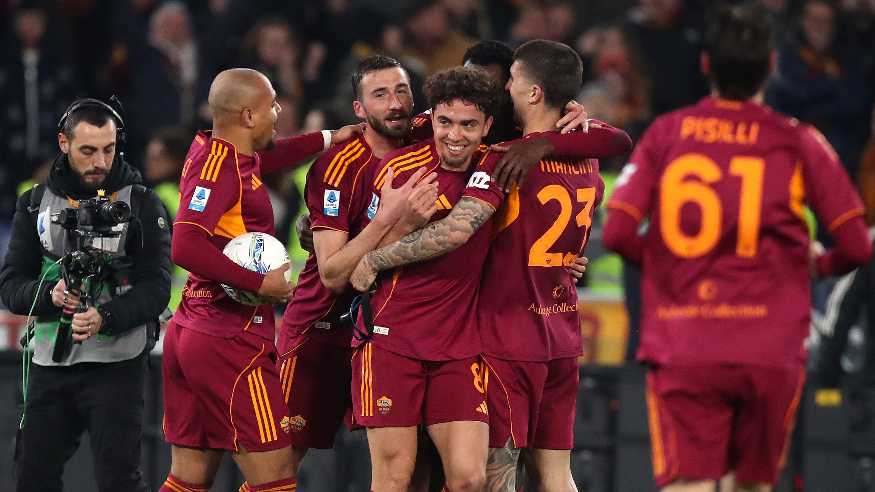 Tris della Roma alla Cremonese: Gasperini aggancia Conte e stacca la Juventus ad una settimana dallo scontro diretto