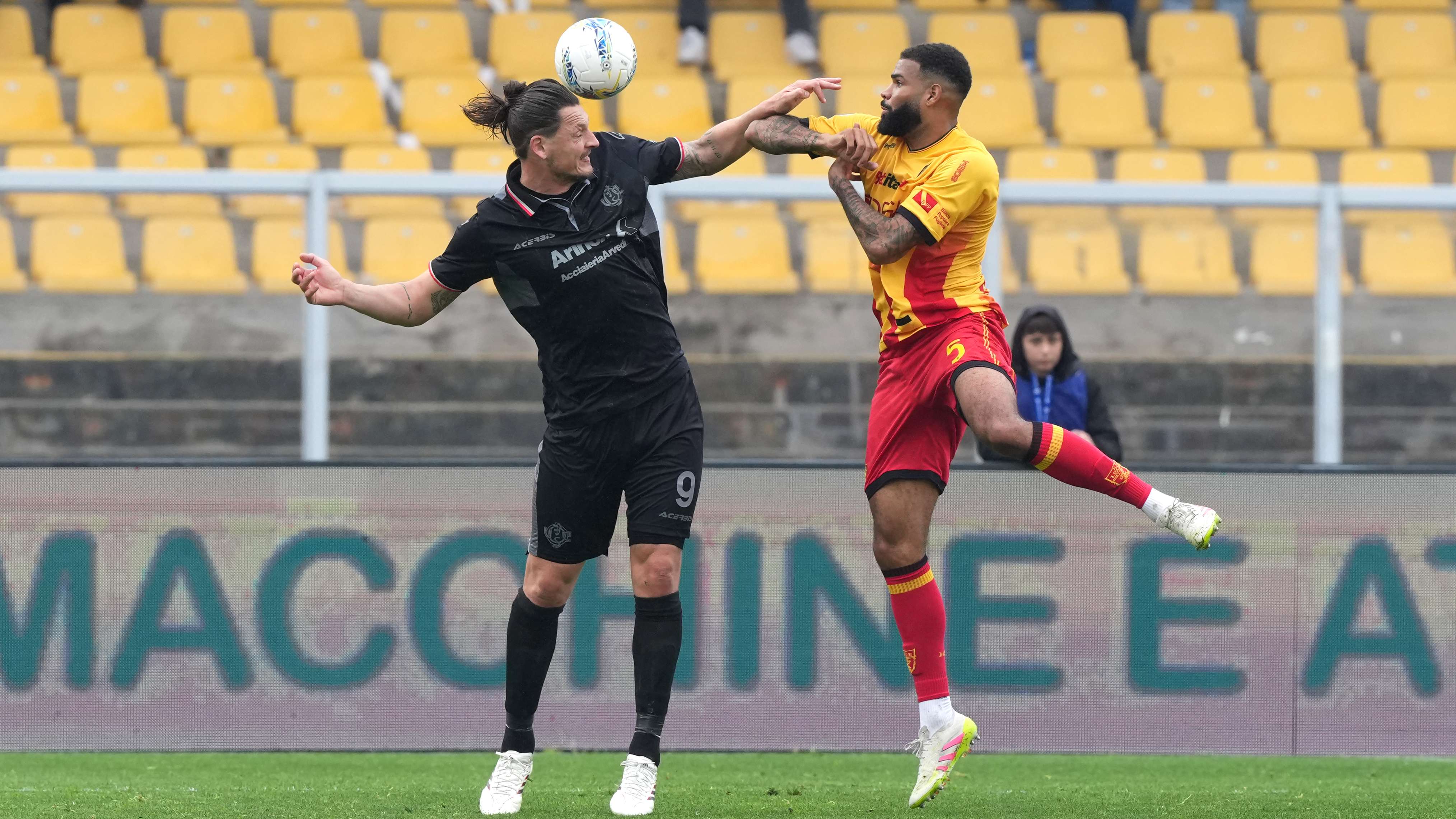 Lotta salvezza Serie A: Cagliari-Torino, Udinese-Cremonese, Sassuolo-Lecce in campo alle 20.45