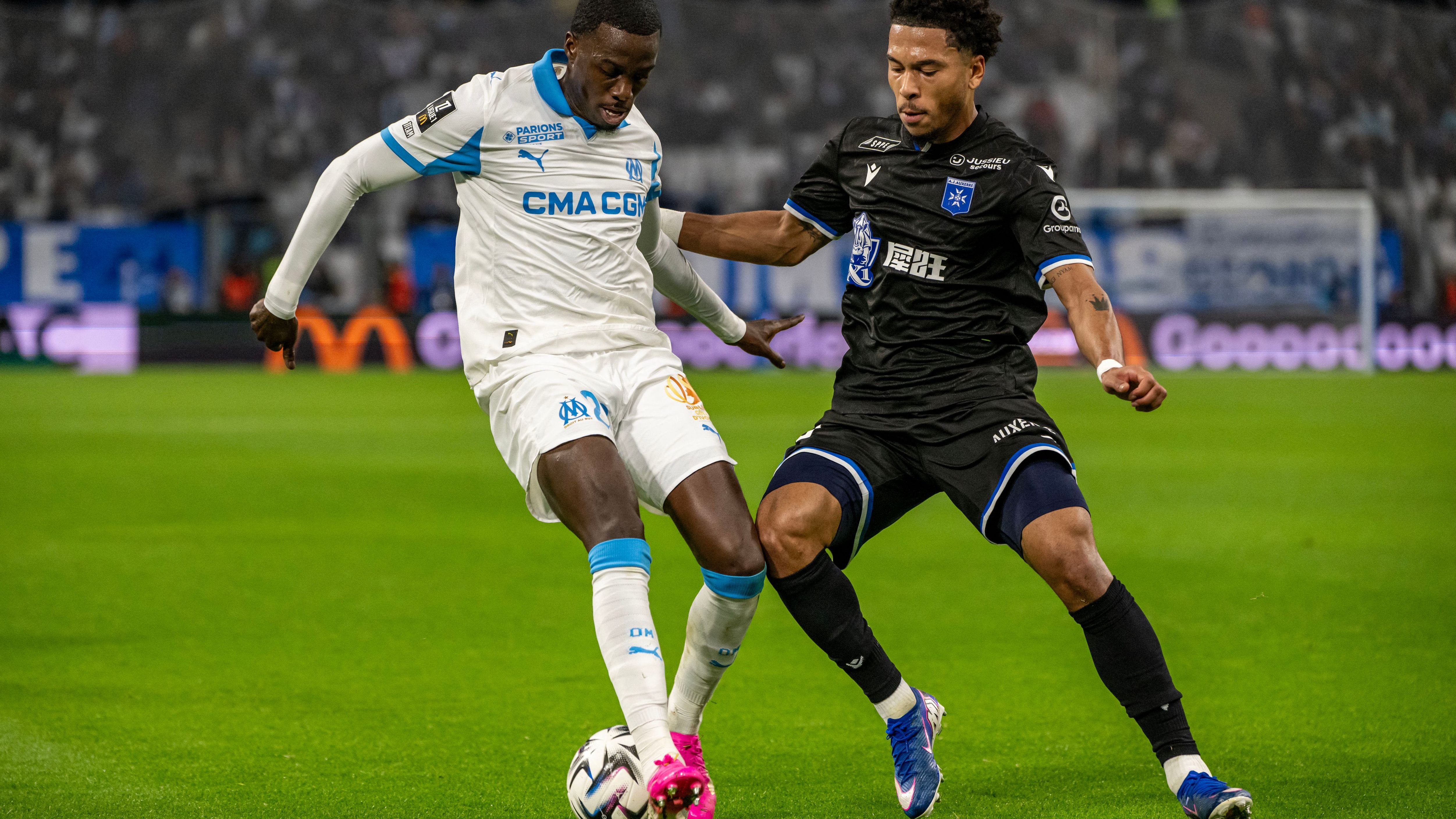 FBL-FRA-LIGUE 1-MARSEILLE-AUXERRE