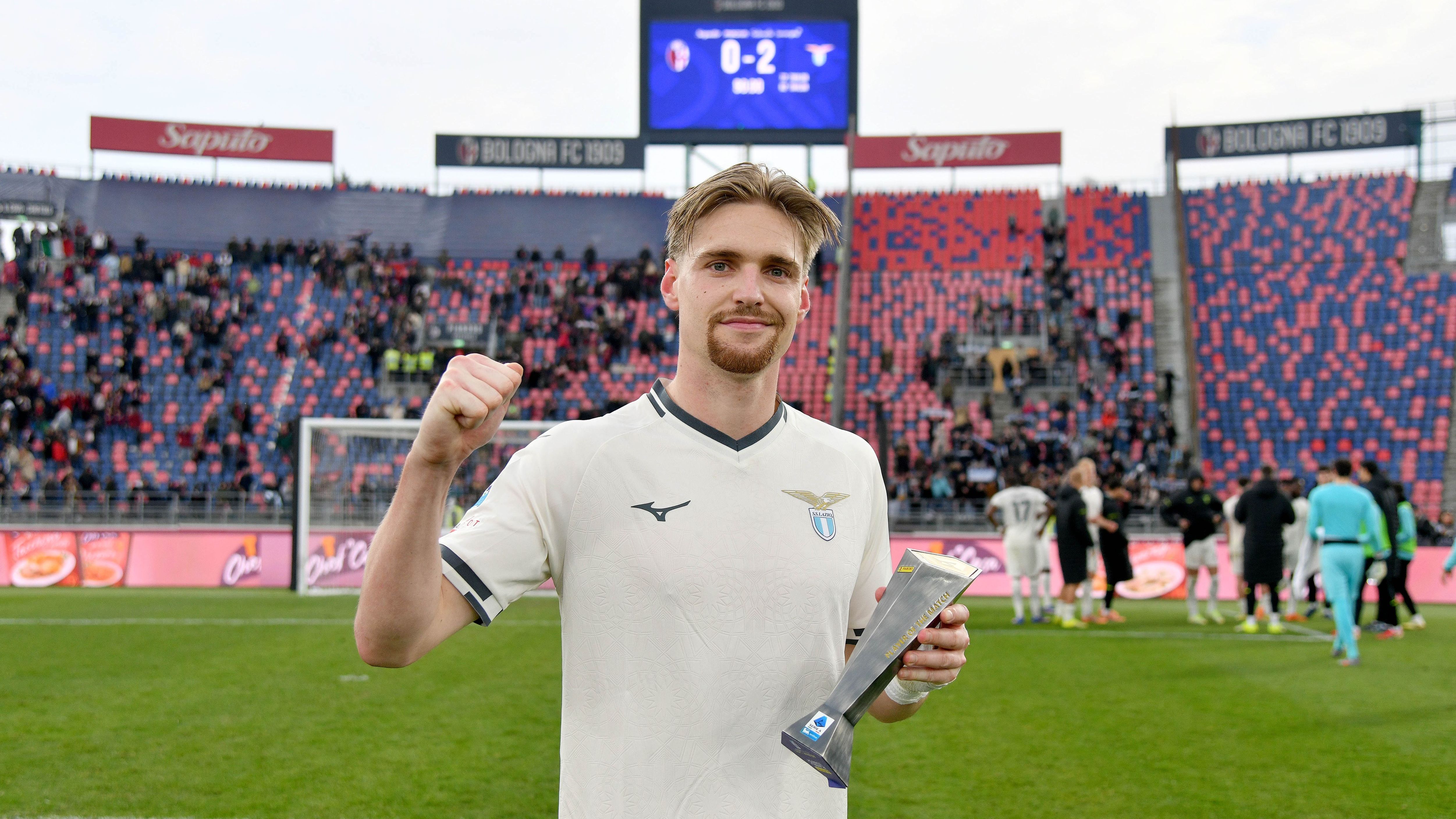 Lazio, gli occhi della Premier League su Taylor: per Lotito però è incedibile