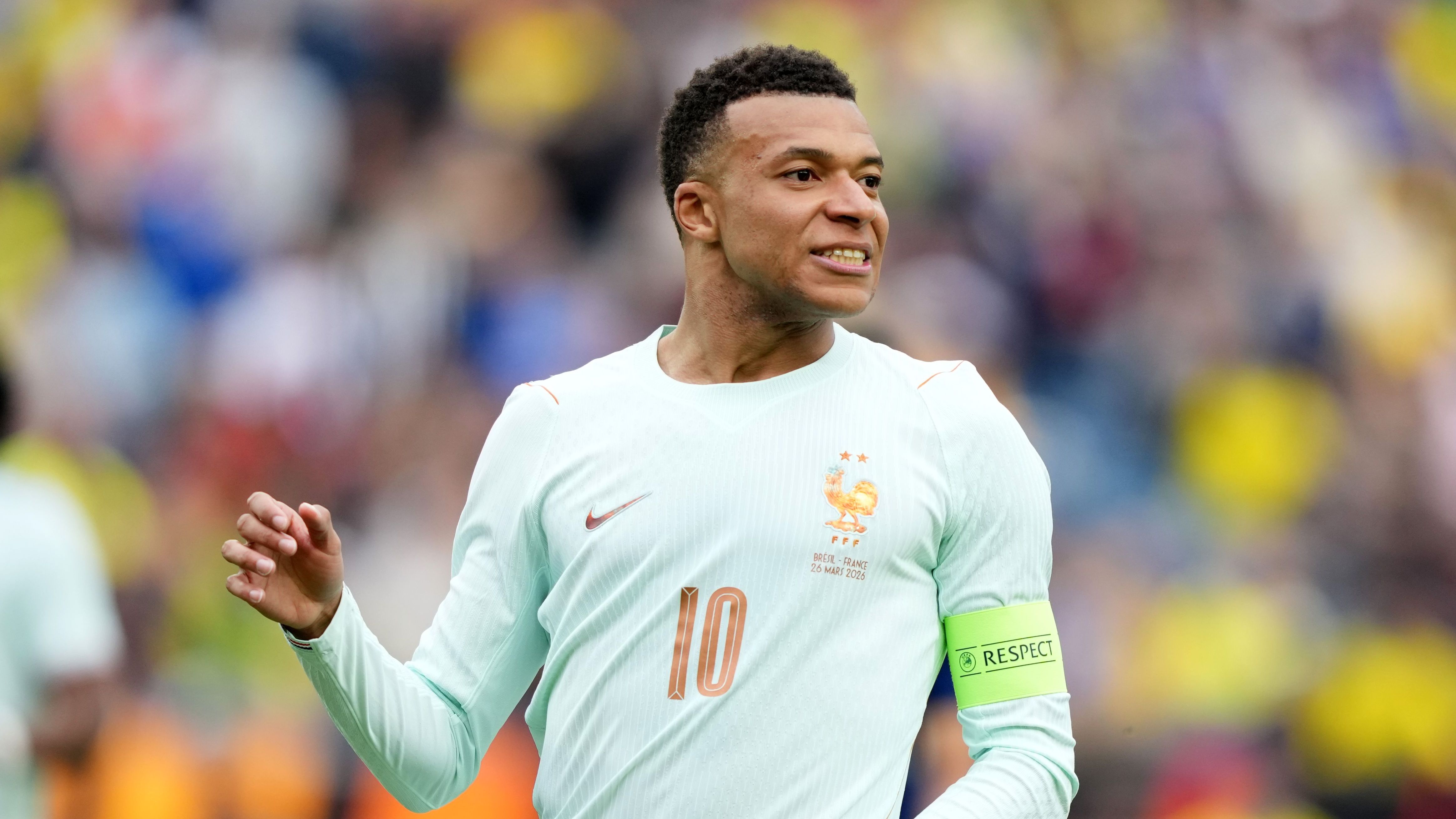 Mbappé-Ekitike: la Francia batte il Brasile nell'amichevole negli Stati Uniti. Espulso Upamecano, in goal Bremer