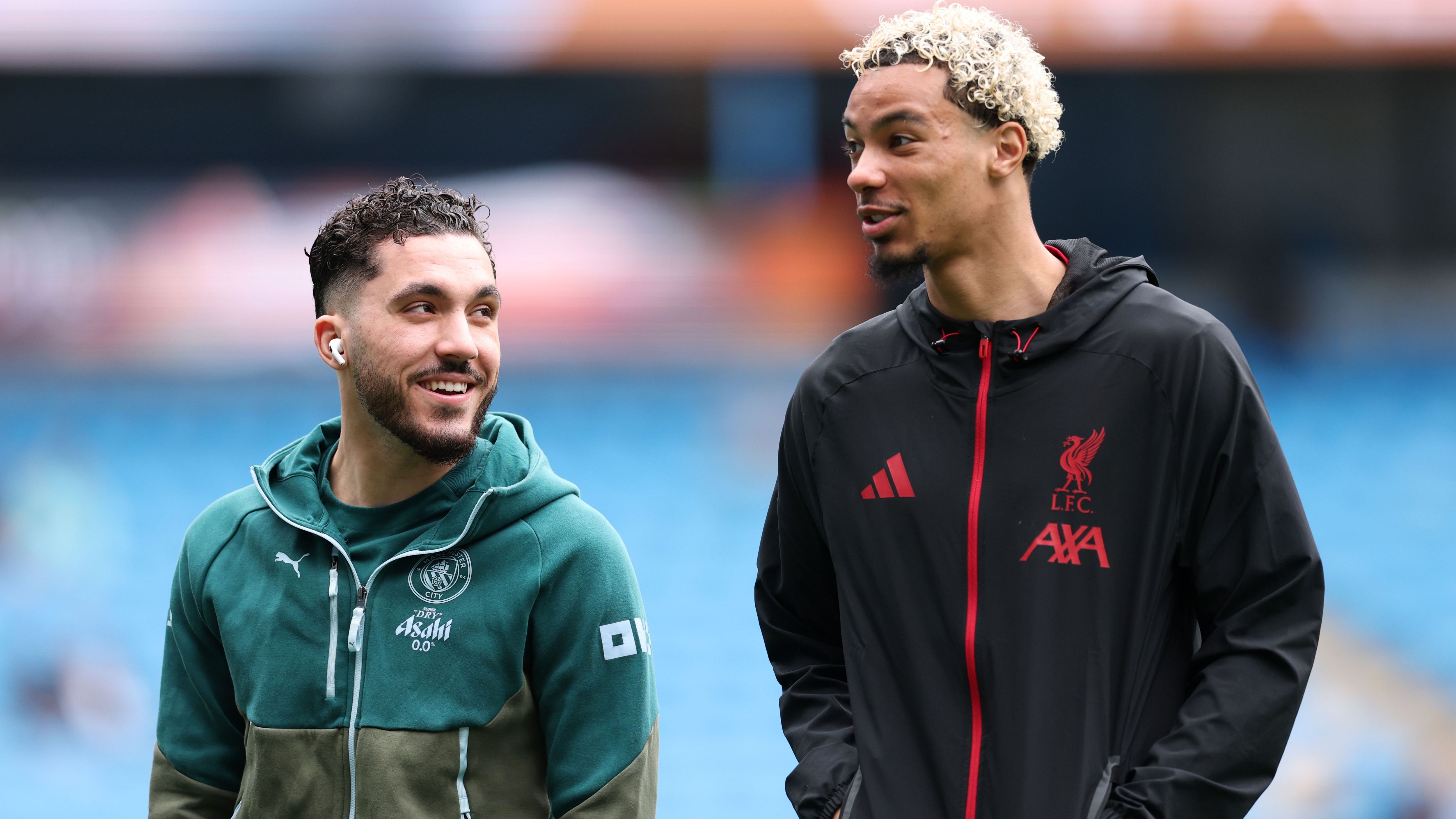 Manchester City-Liverpool, Cherki indossa la maglia di Ekitike... prima che la partita finisca, cos'è successo