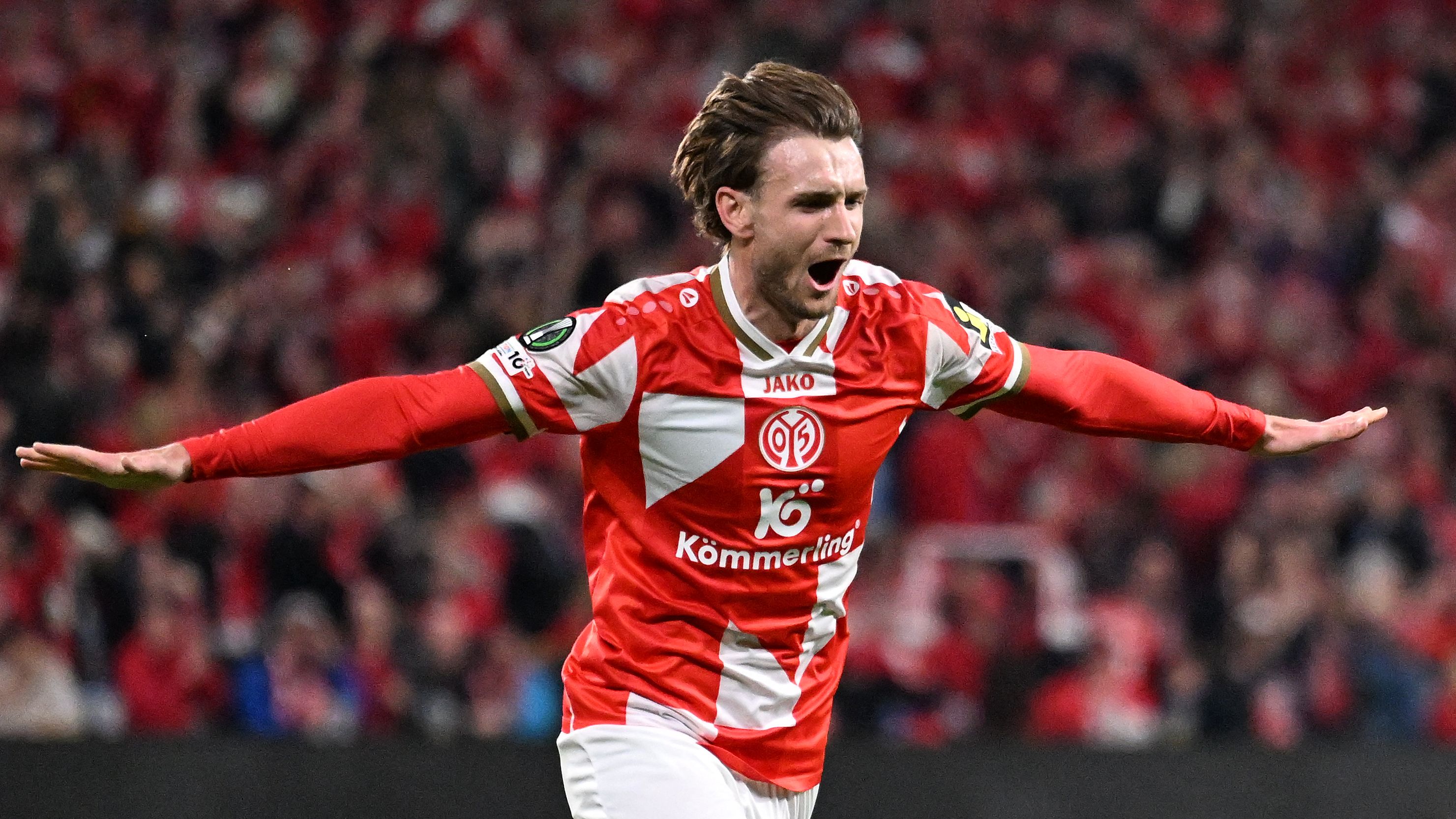 Conference League, risultati e marcatori all'andata nei quarti di finale: Jovic squalificato, segna Posch