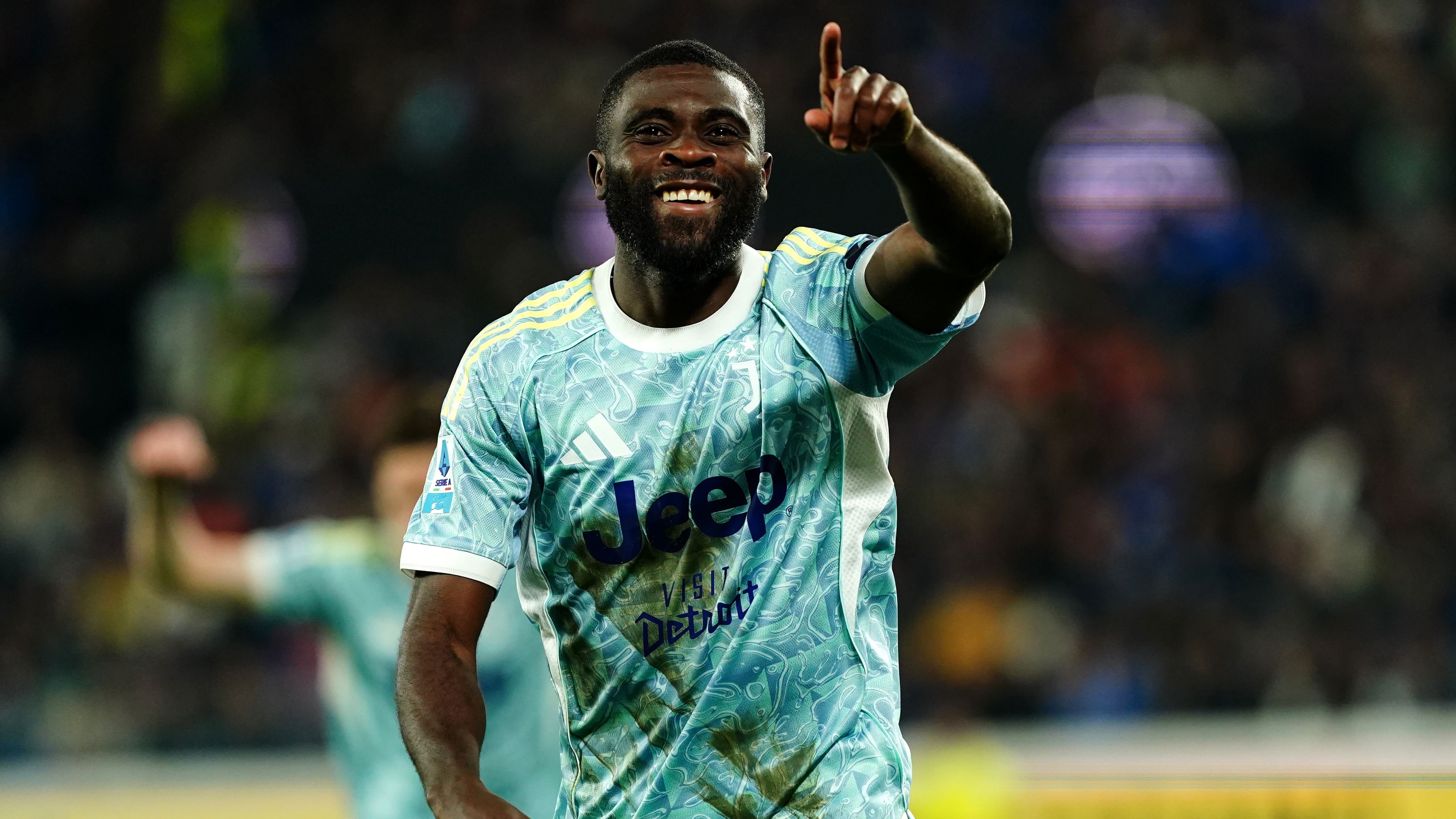 La Juventus piazza il colpo Champions: 1-0 all'Atalanta, sorpasso al Como e -3 dal Milan