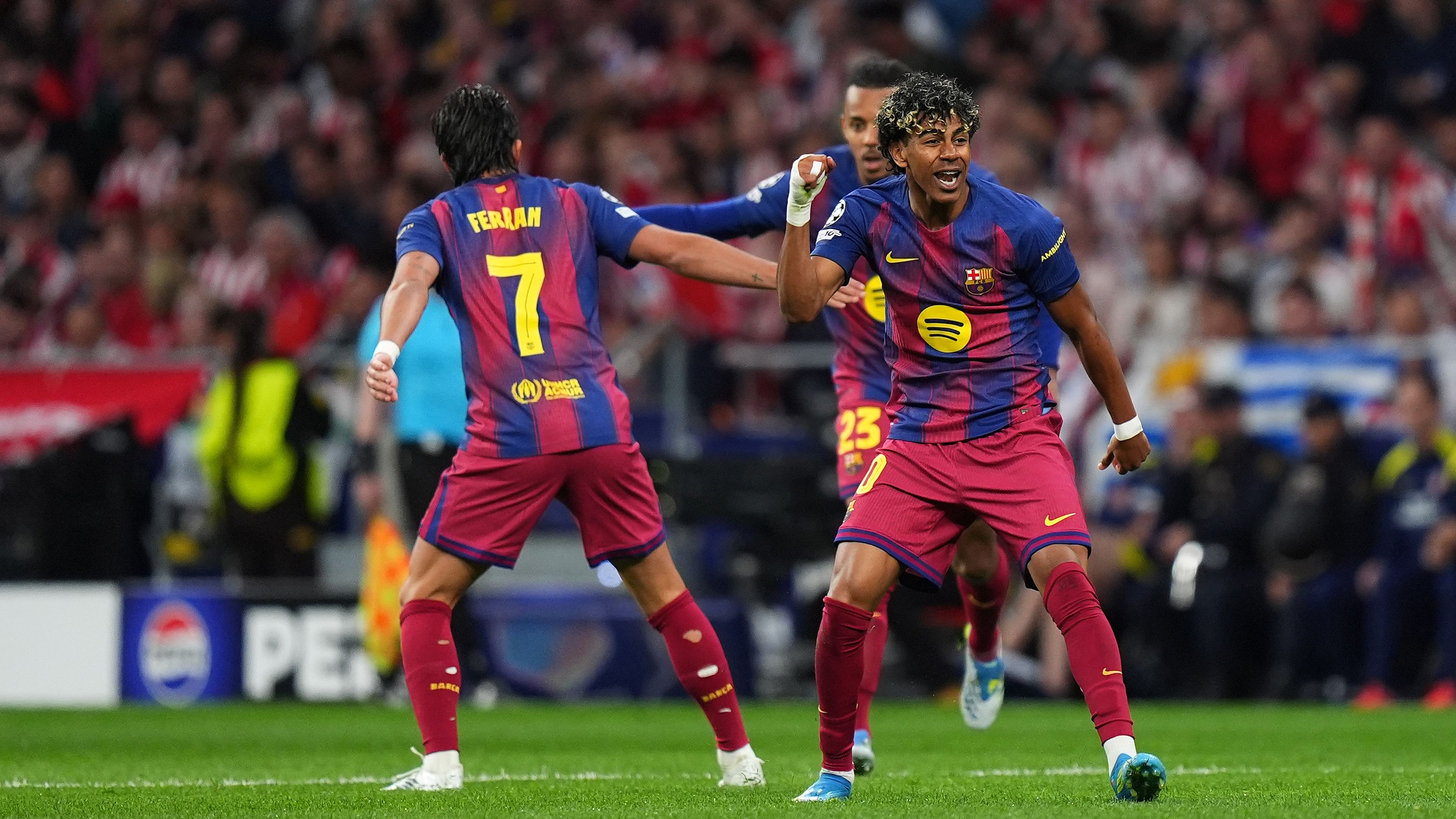 Atletico Madrid-Barcellona 1-2 LIVE: tre goal e spettacolo nei primi 45' al Metropolitano