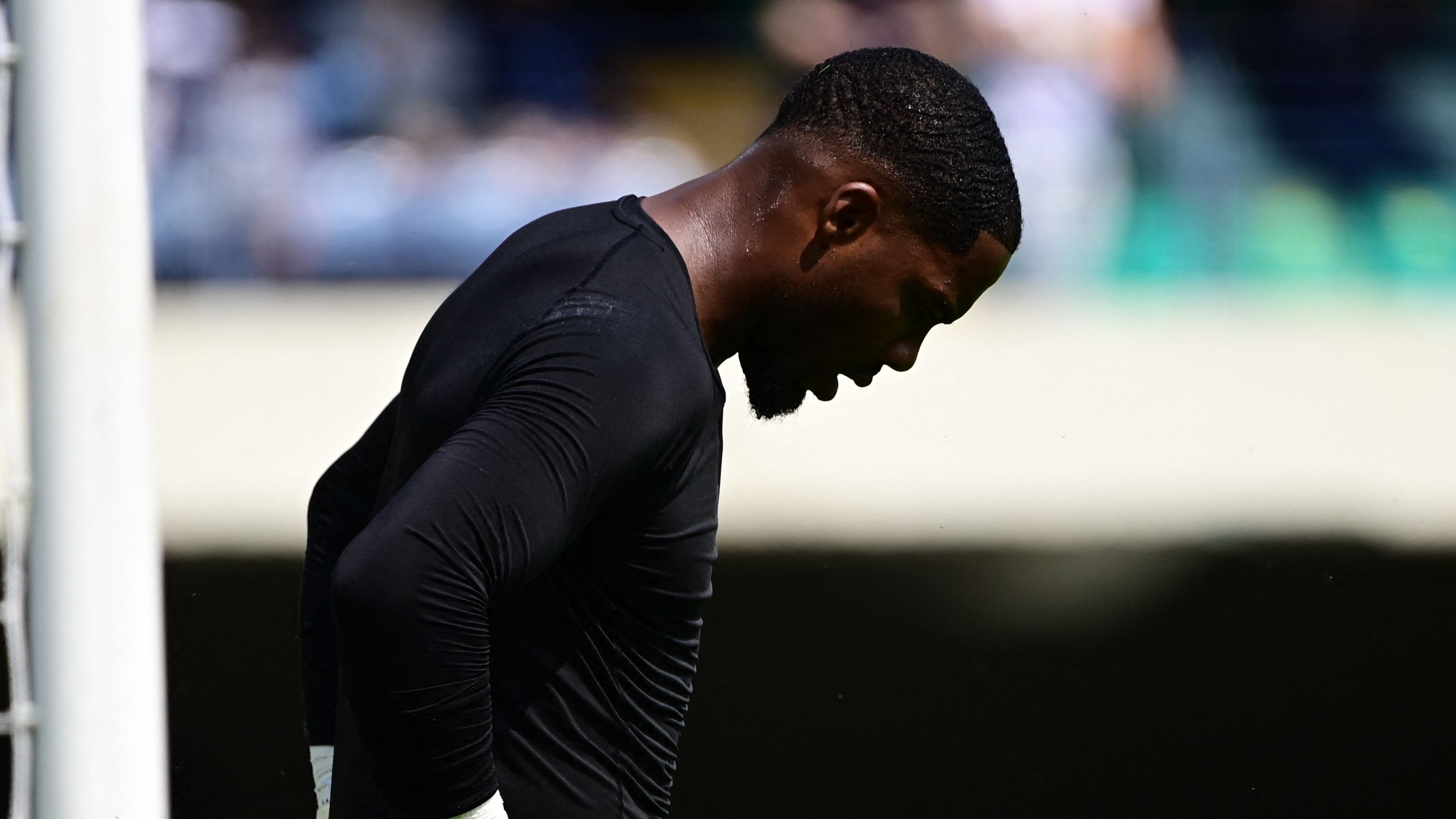 Verona-Milan, Maignan lamenta espressioni discriminatorie a inizio ripresa: fischiato dai tifosi ad ogni tocco