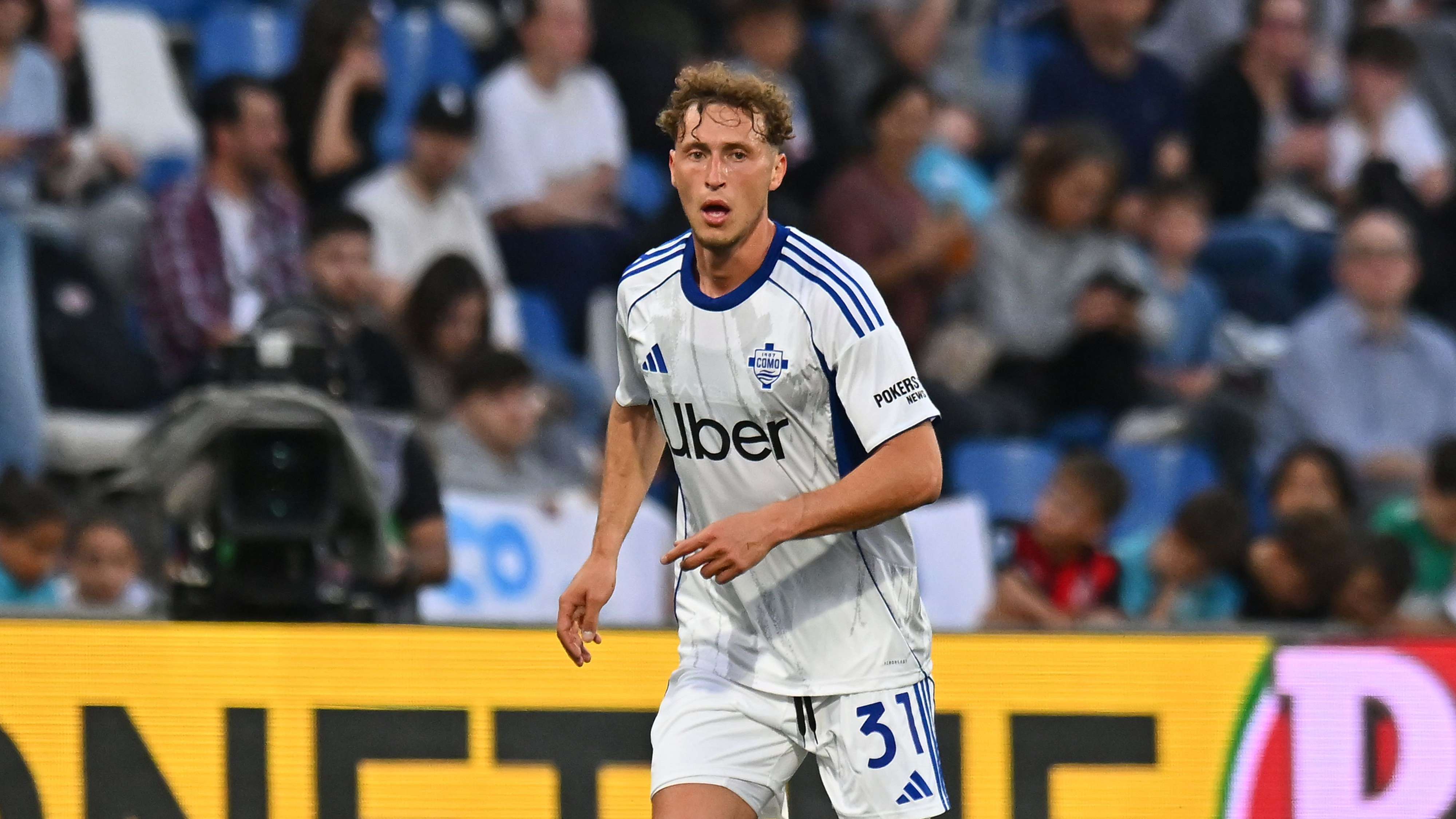 https://assets.calciomercato.com/images/v3/getty-2271890078/crop/MM5DIMBQGA5DEMRVGA5G433XMU5DINRXHIYA====/GettyImages-2271890078.jpg?quality=60&auto=webp&format=pjpg Como: tre club hanno chiesto Vojvoda