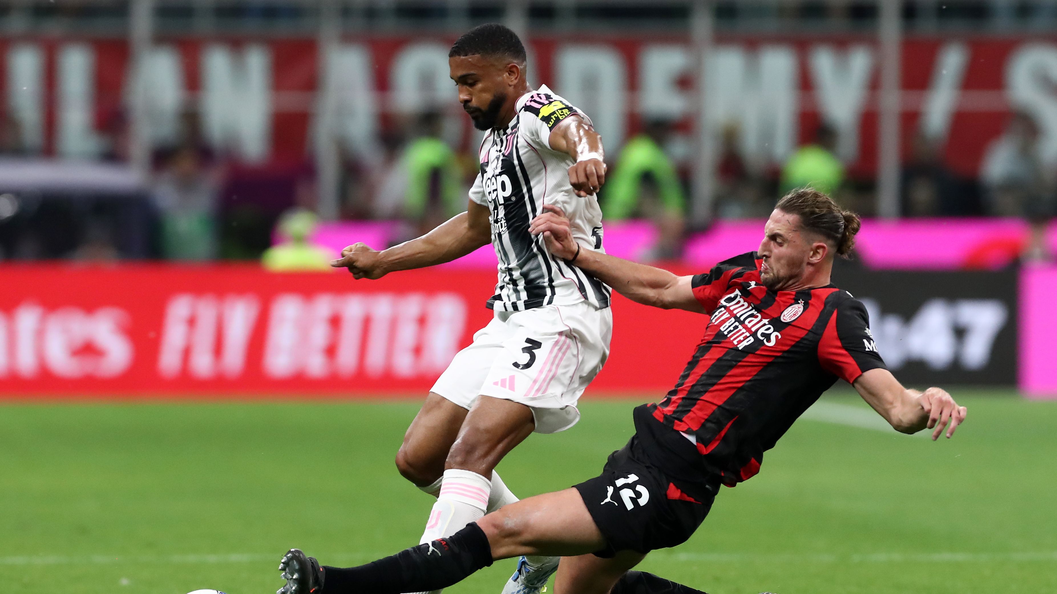 Milan-Juventus, le pagelle di CM: record negativo per Pulisic, Rabiot e Boga opachi. Conceicao è super