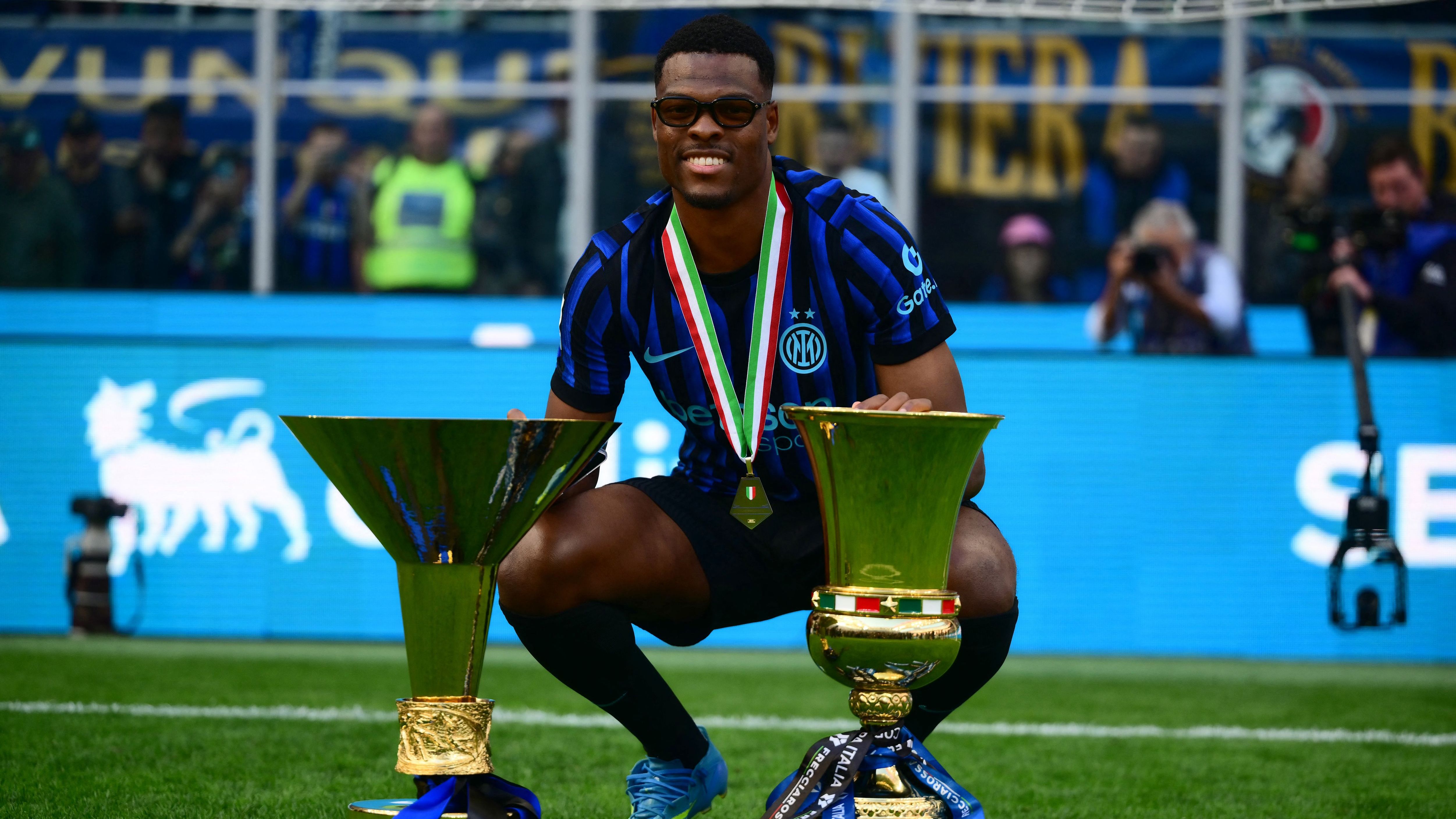 QUANTO HA PAGATO IL REAL MADRID DUMFRIES 