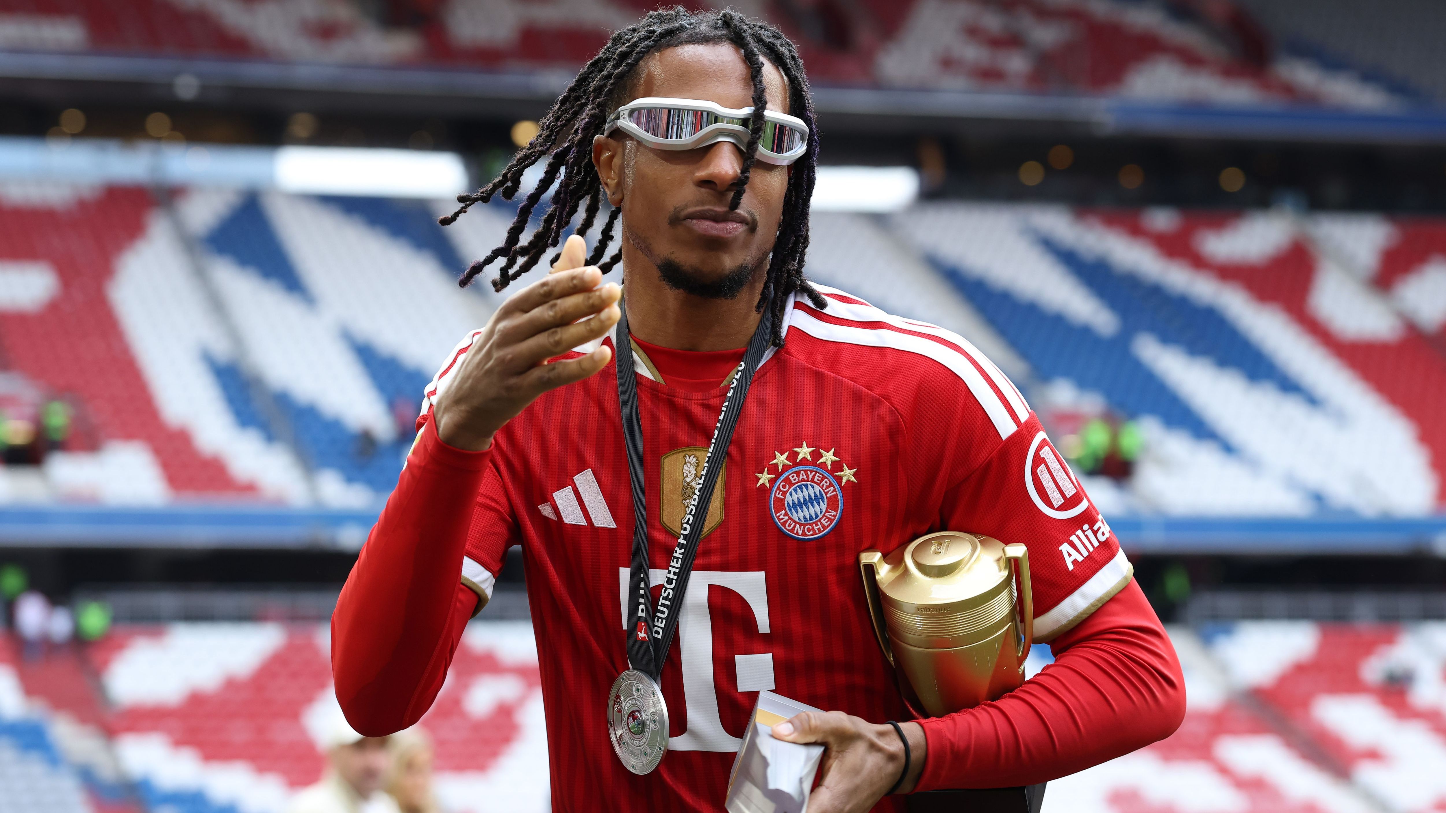 "Neanche per 500 milioni di euro!" - L'offerta per Michael Olise è stata un'inutile perdita di tempo per il PSG, dato che il Bayern Monaco ha dichiarato intoccabile l'ala francese