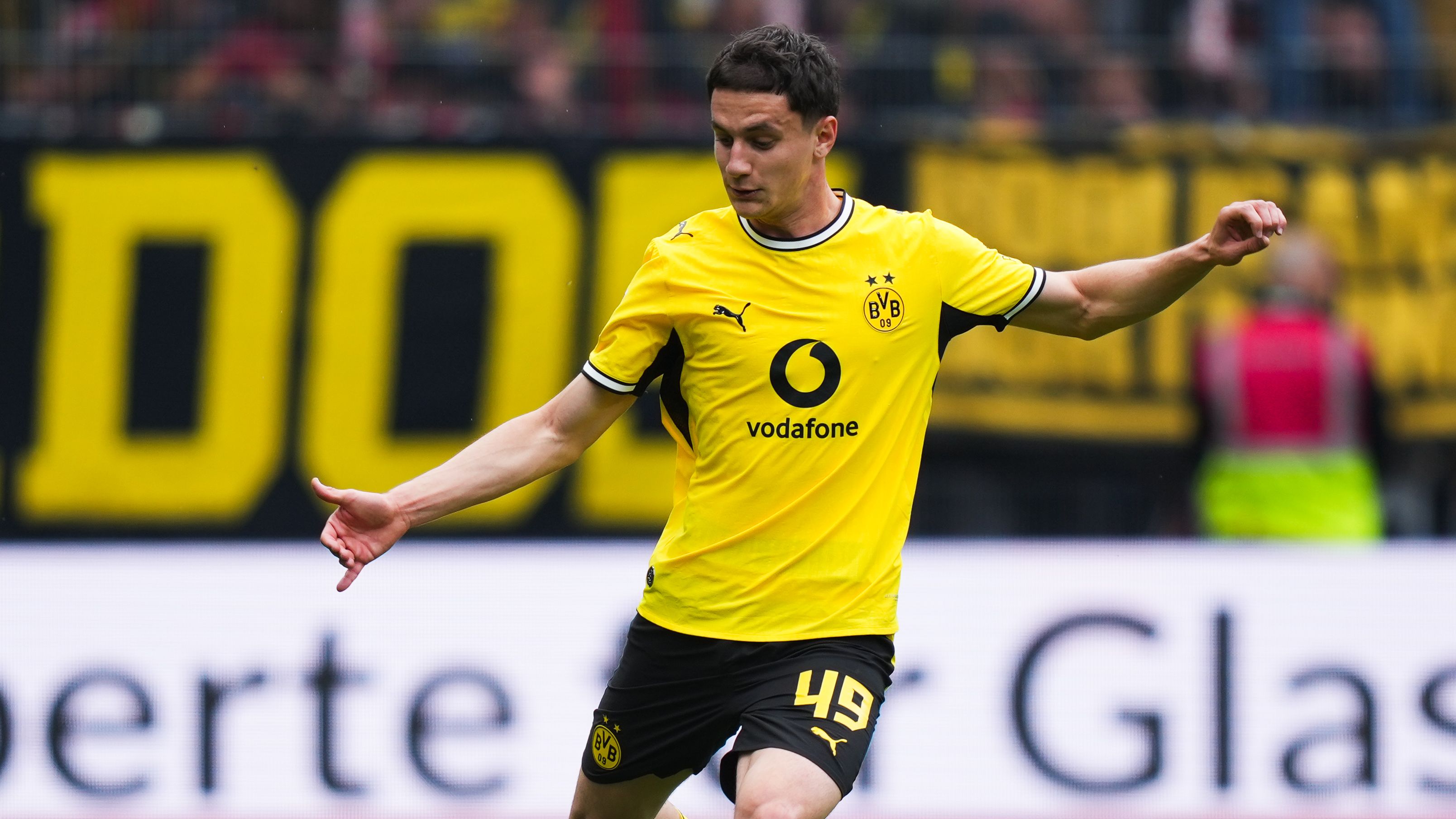 SV Werder Bremen v Borussia Dortmund - Bundesliga