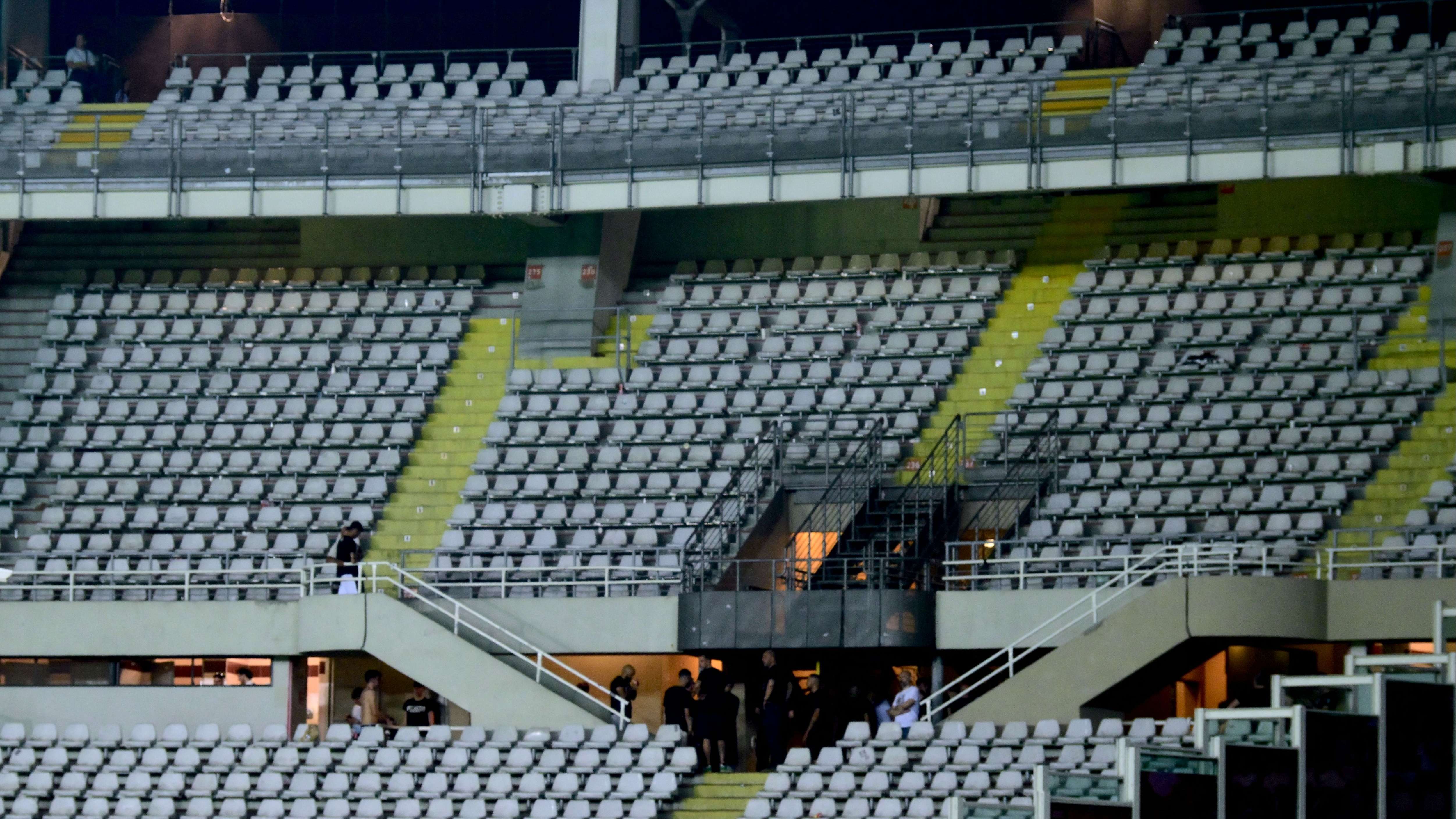 Scontri fra ultras: tifoso della Juve ferito gravemente