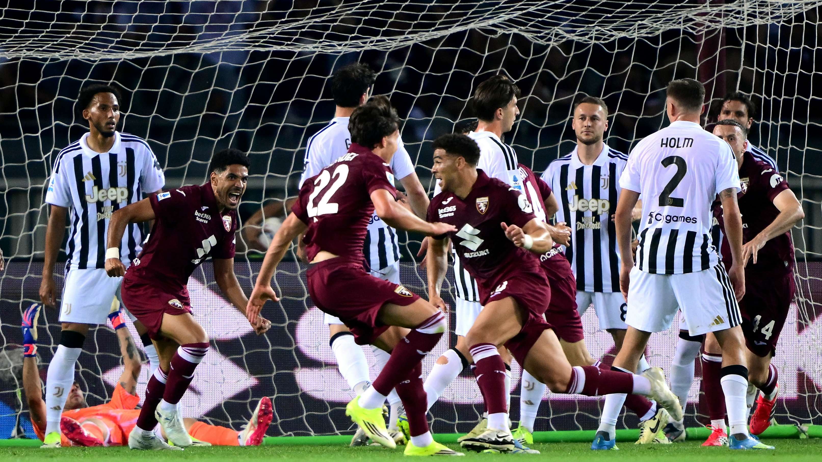 Il Torino rimonta da 0-2 a 2-2: la Juventus chiude al sesto posto