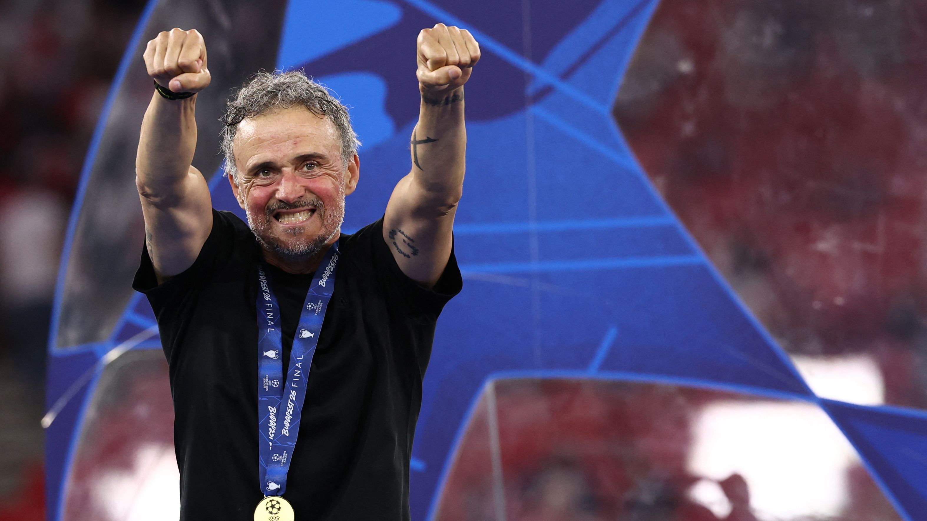 Chi è Claudio Bisceglia, l'italiano ringraziato da Luis Enrique dopo la vittoria della Champions League