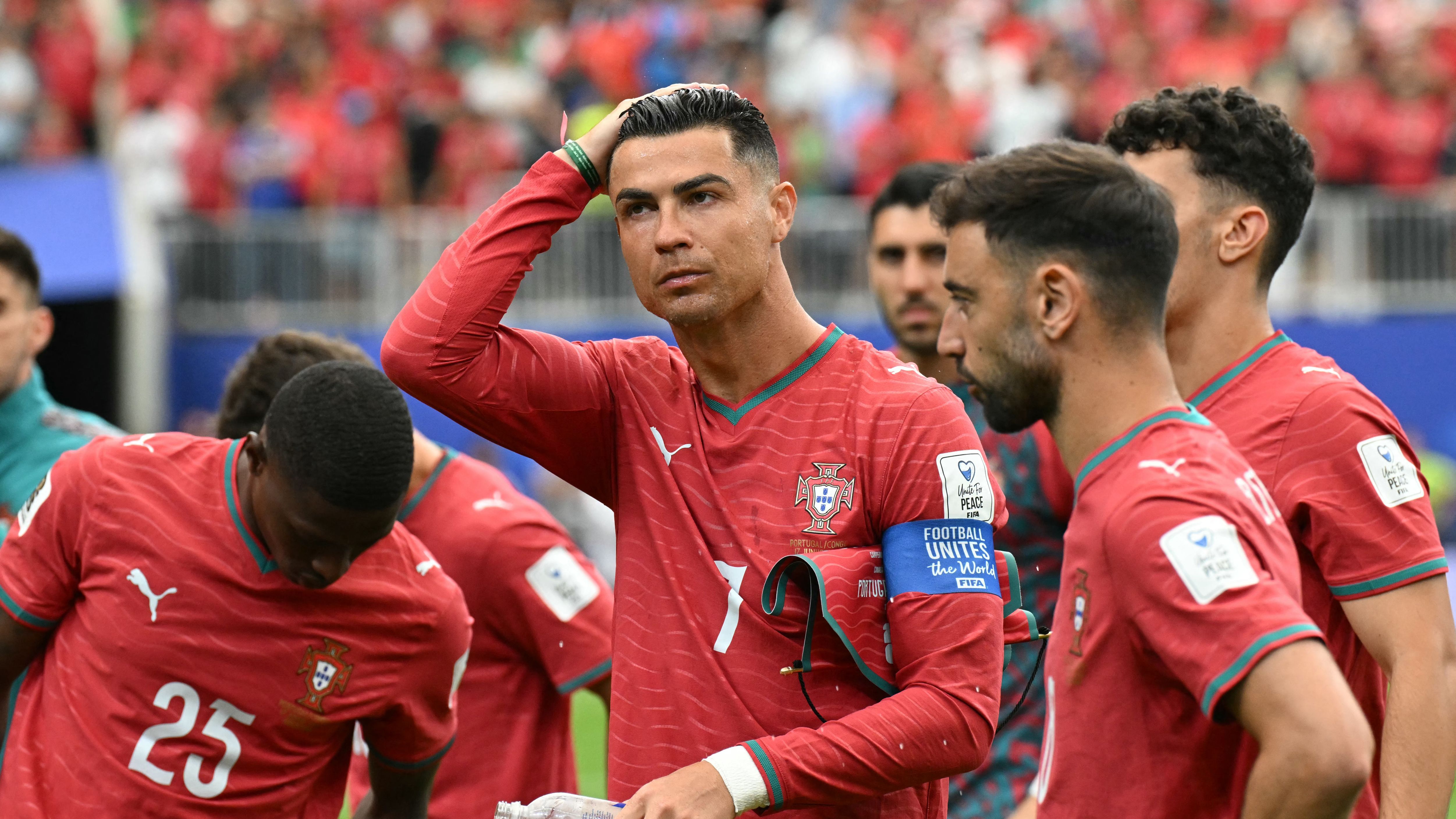 Ruben Dias afferma che le critiche a Cristiano Ronaldo "non sono una novità", mentre il Portogallo si stringe attorno al "sogno" dei Mondiali