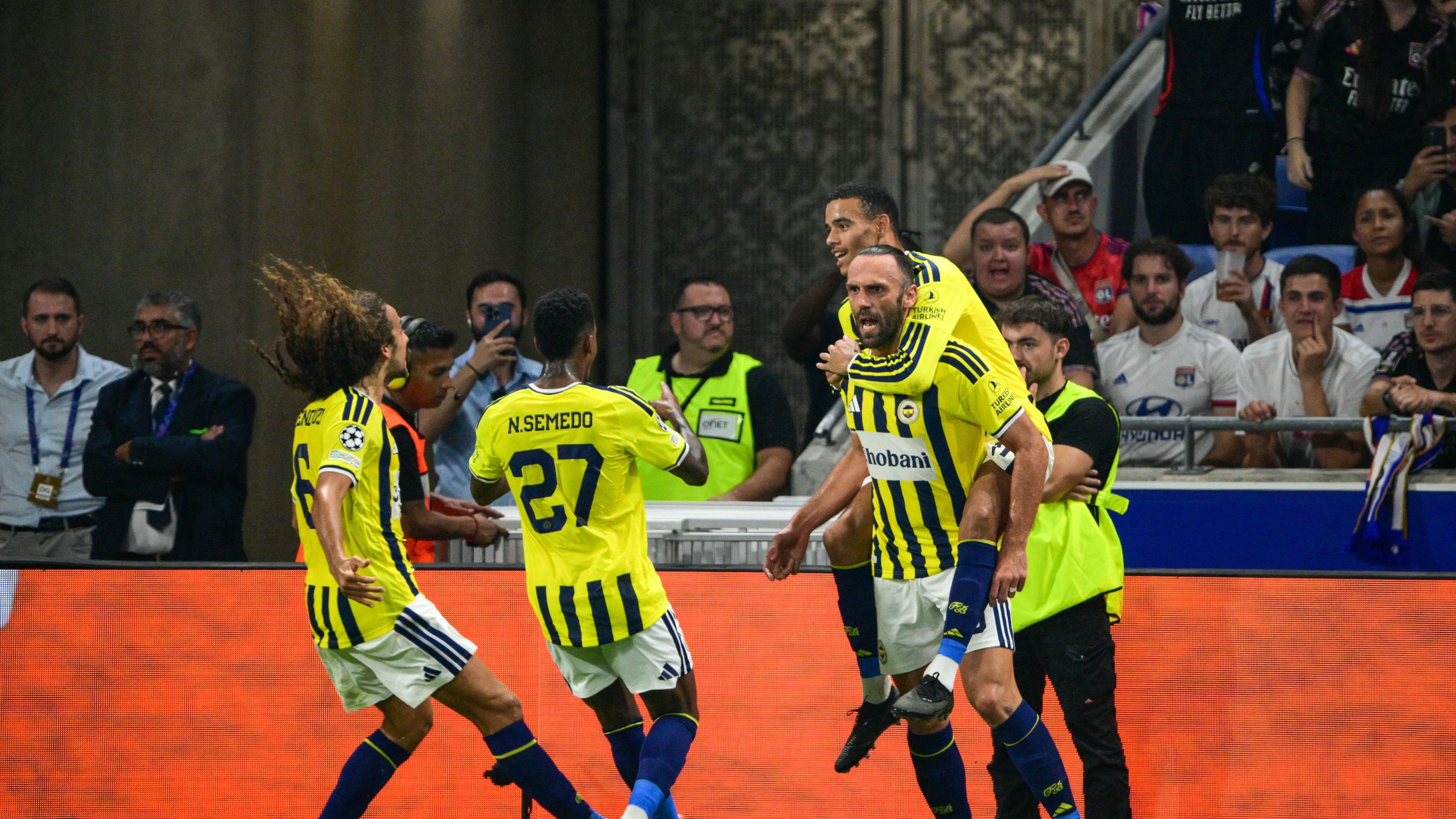 FBL-EUR-C1-QUALIFYING-LYON-FENERBAHCE