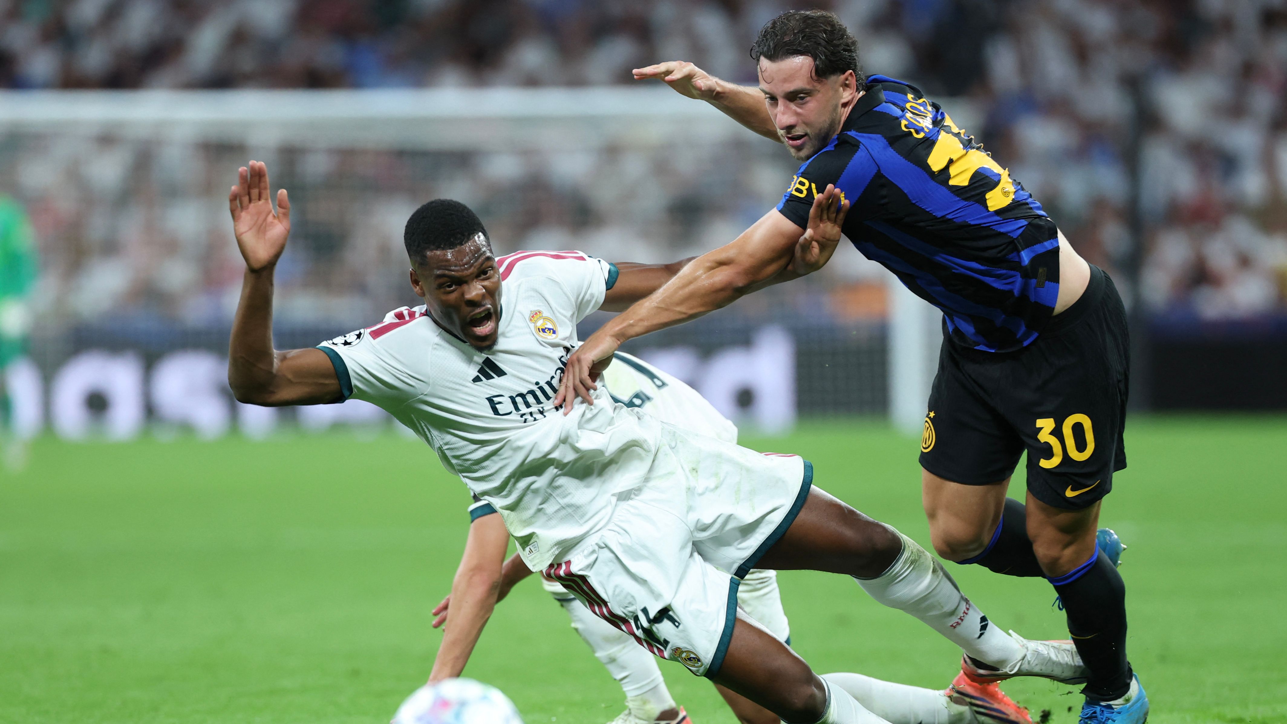 TOPSHOT-FBL-EUR-C1-REAL MADRID-INTER MILAN