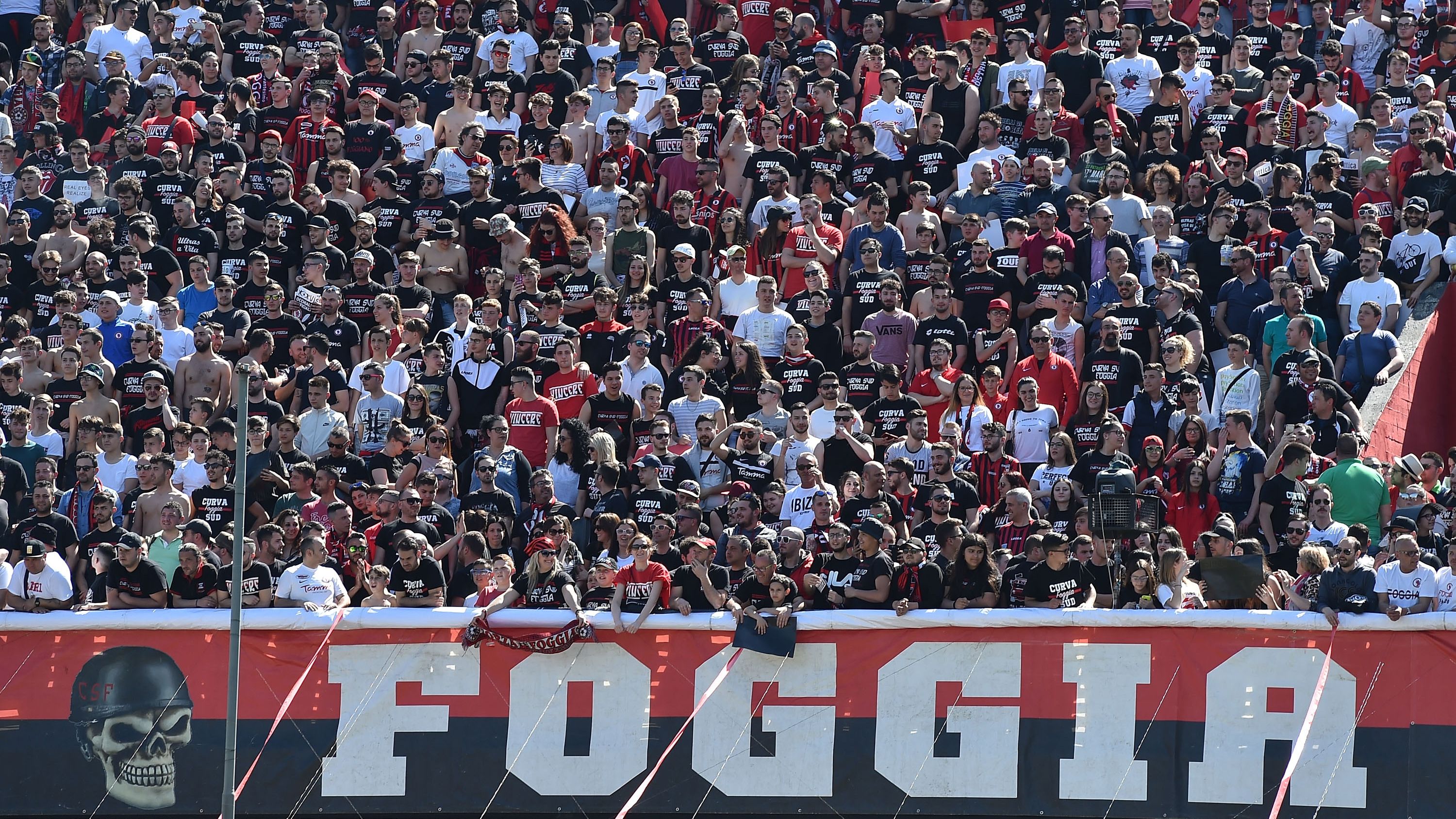 Serie C, 3 punti di penalizzazione per il Foggia: il comunicato del Tribunale Federale Nazionale
